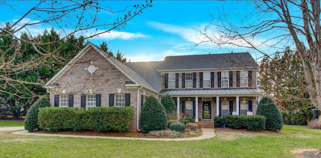 6612 Marion Lavern Road