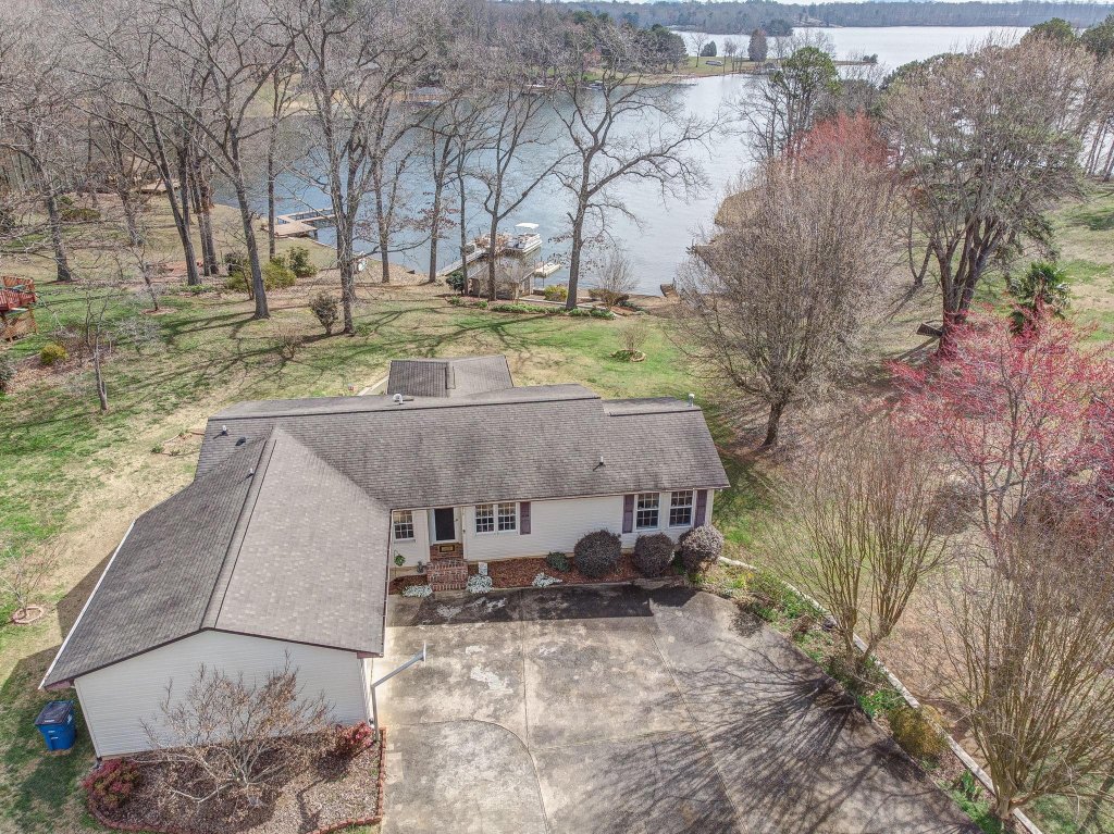 810 Borders Road