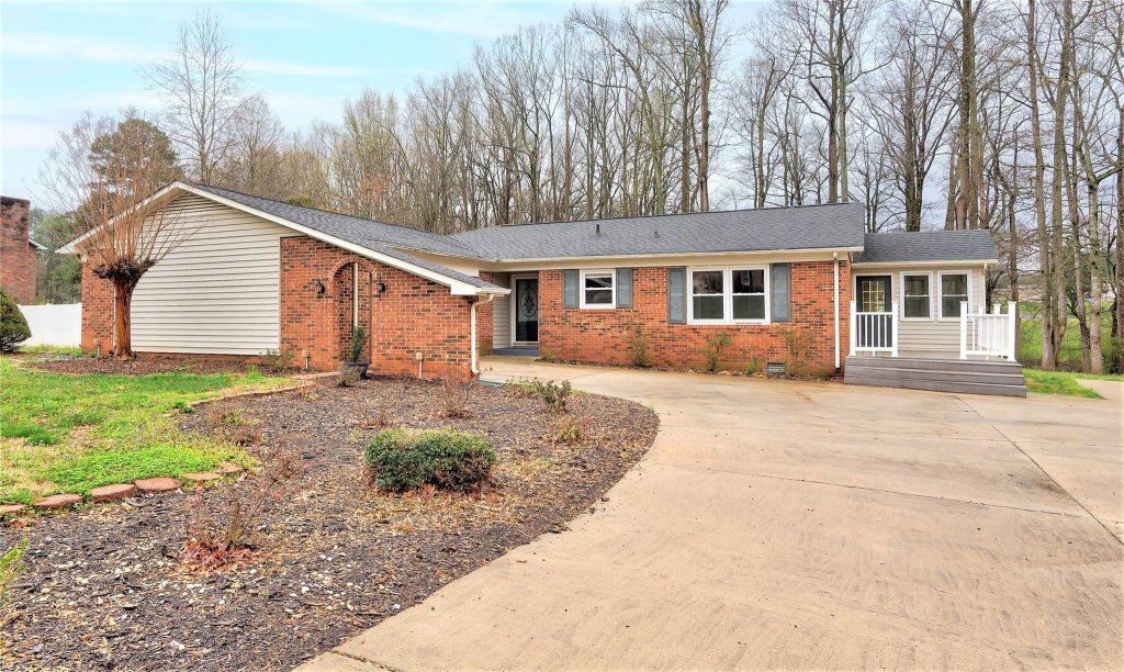 750 Pleasantdale Drive