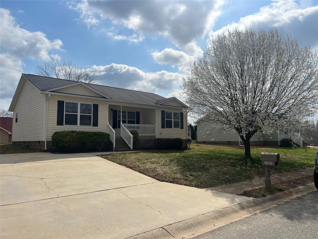 2425 Saluda Drive