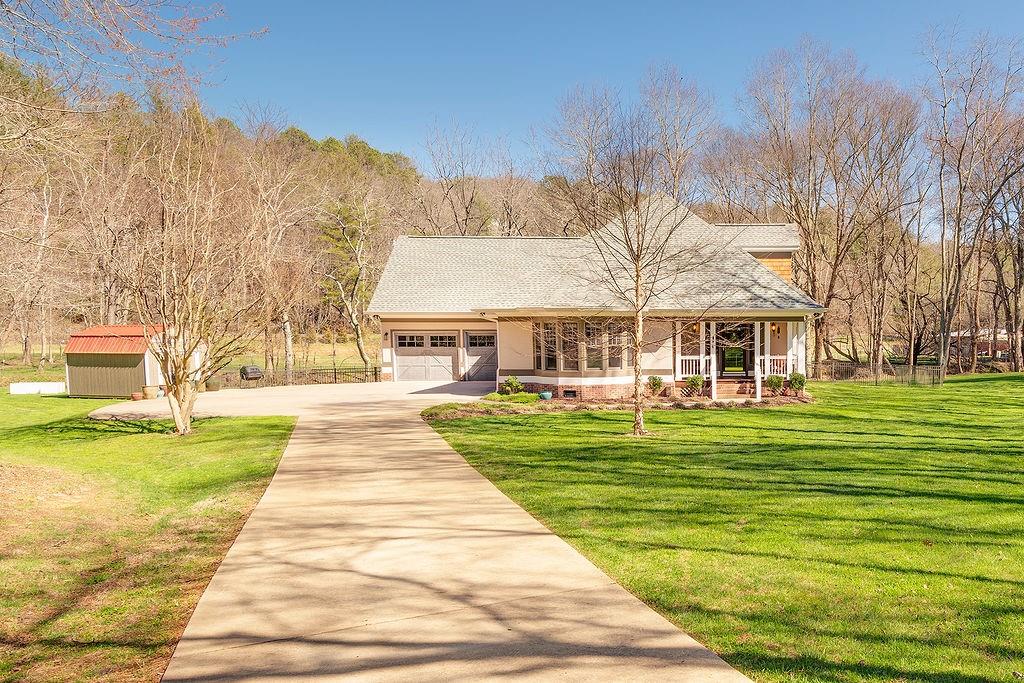 23 Meadow Brook Drive