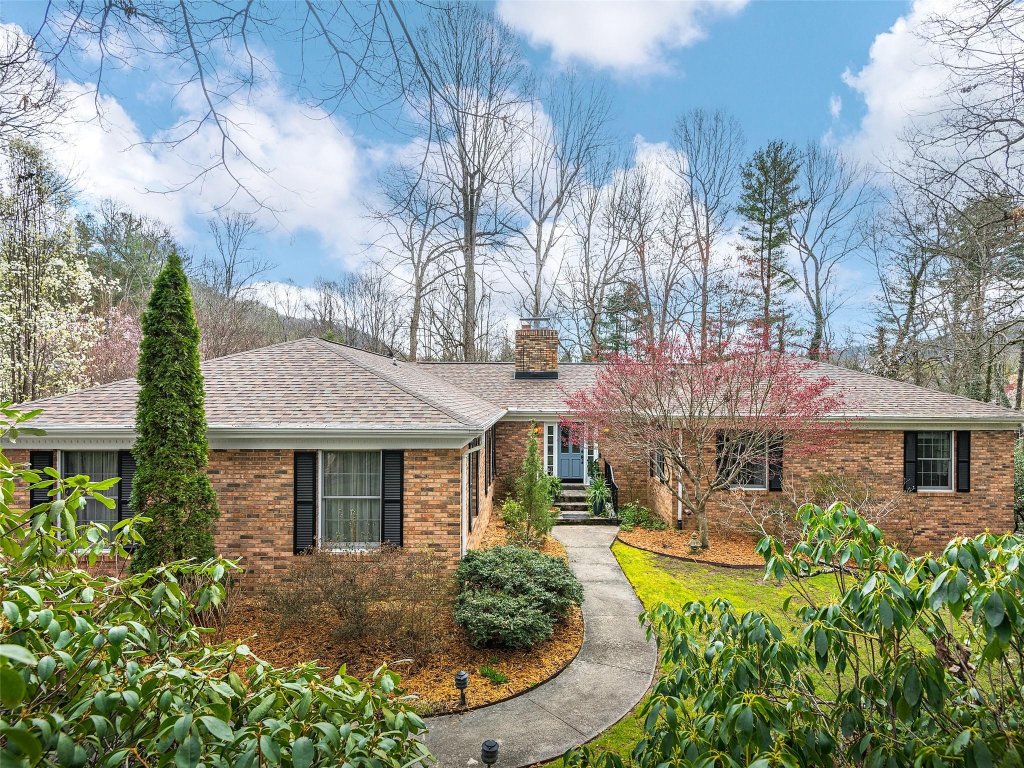216 Heathcote Road