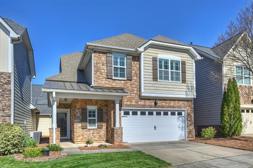 4433 Forest Gate Lane