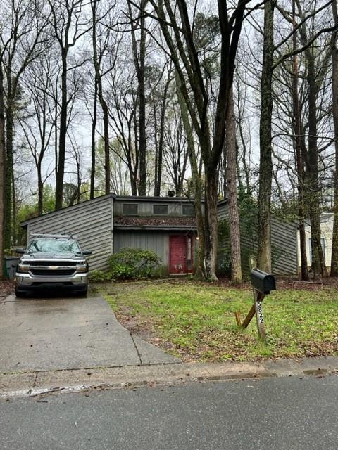 5822 Rock Hollow Drive