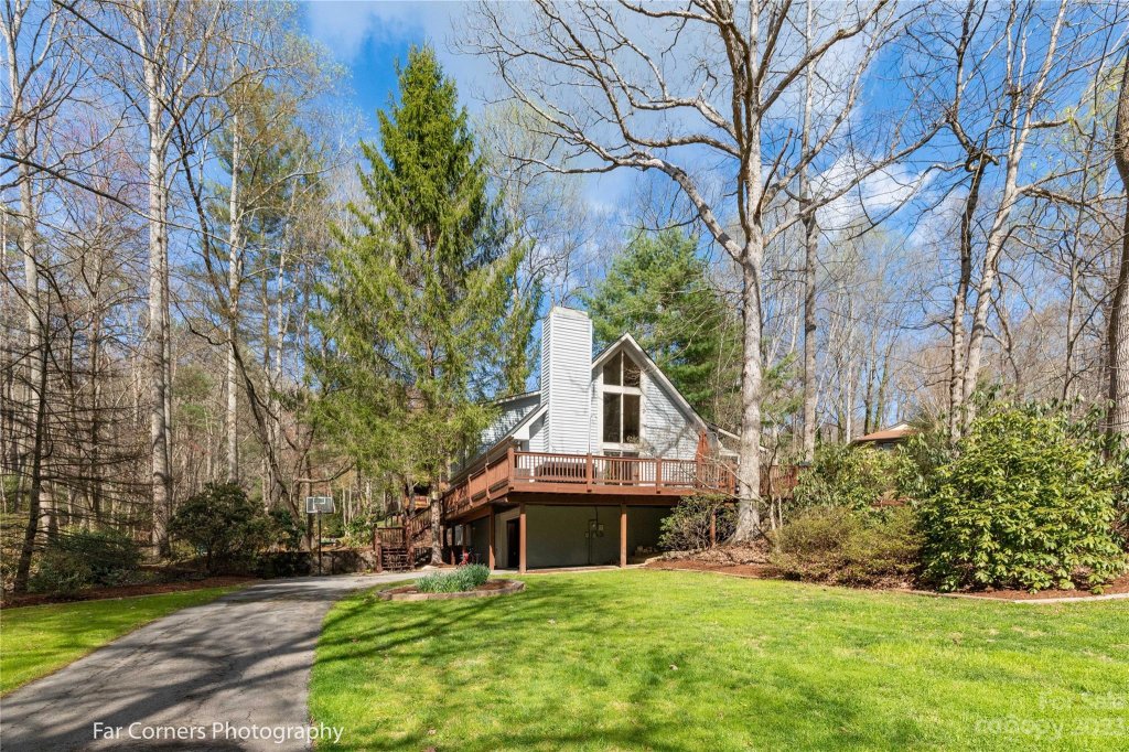 8 Muirfield Court