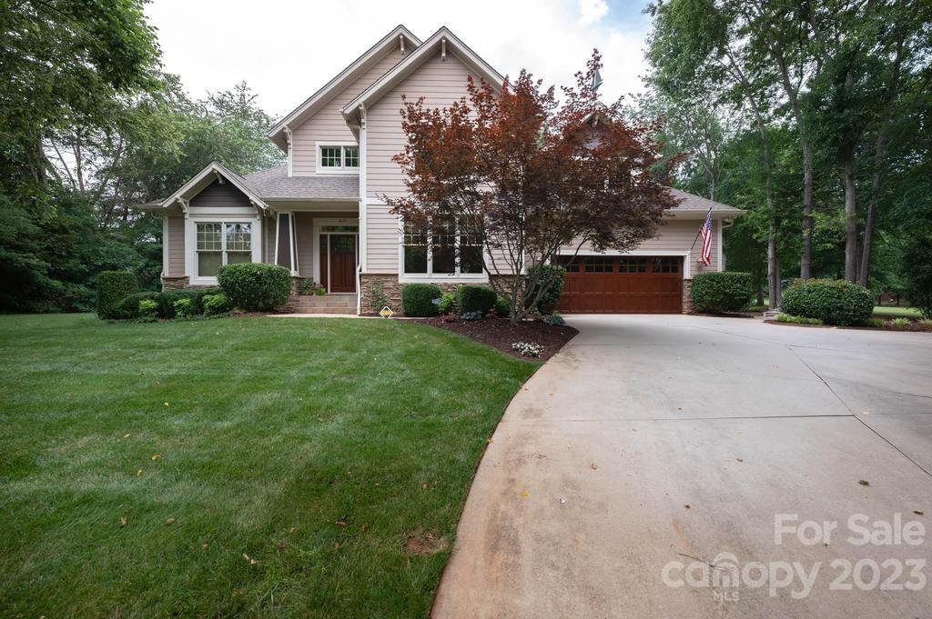 1637 Summerlin Place