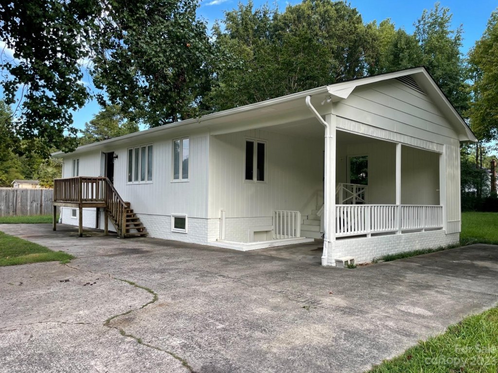 5700 Hickory Grove Road