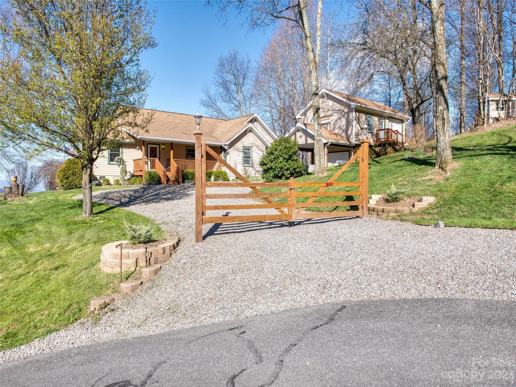 336 Honeybee Way
