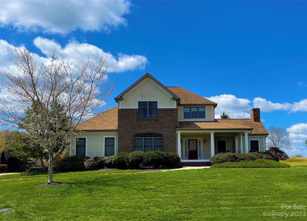 329 Muirfield Way