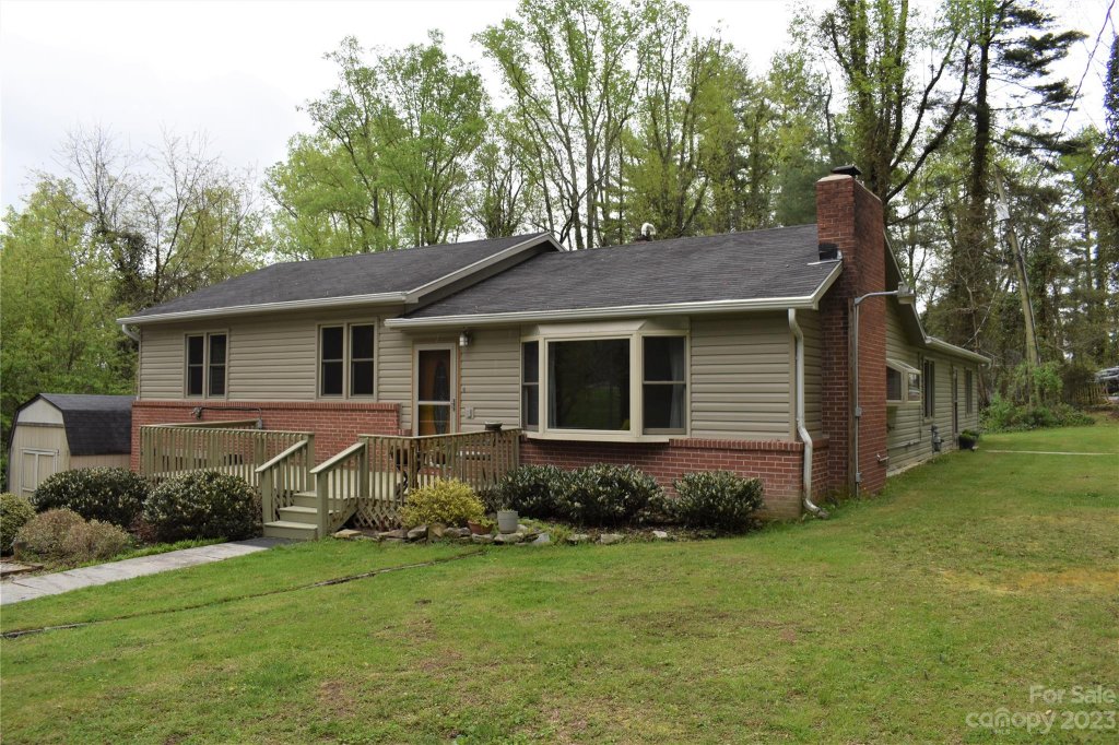 321 West Lake Avenue