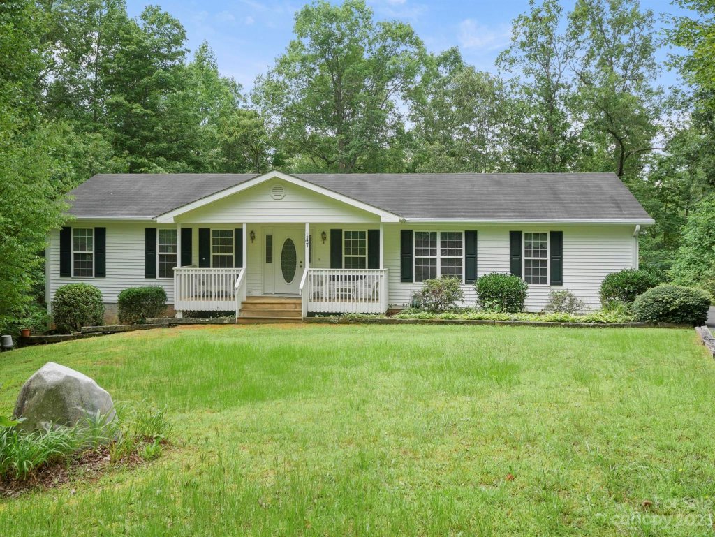 148 Roan Drive