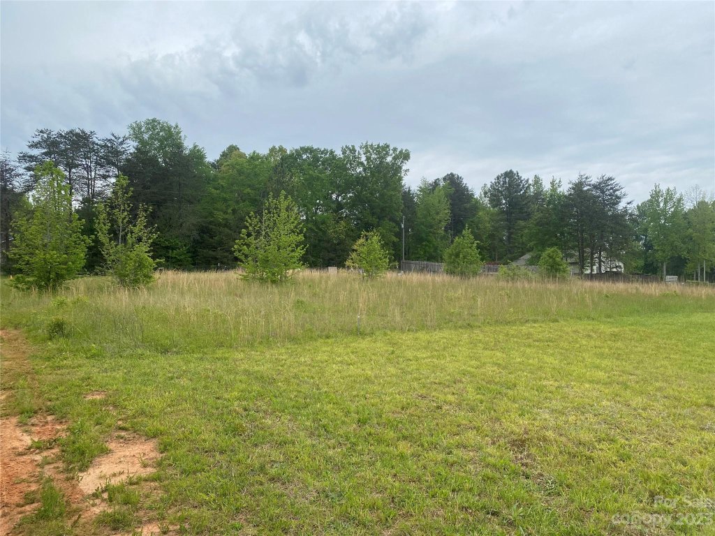 143 Cottontail Lane 10