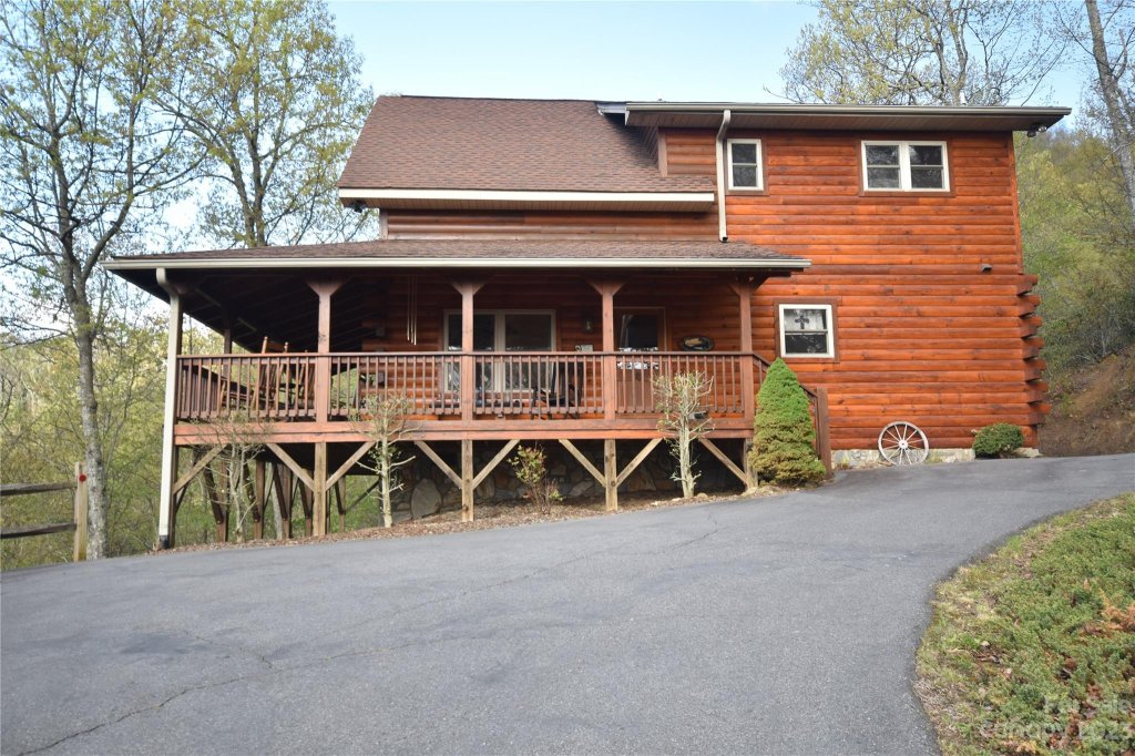 27 Stallion Ridge 333