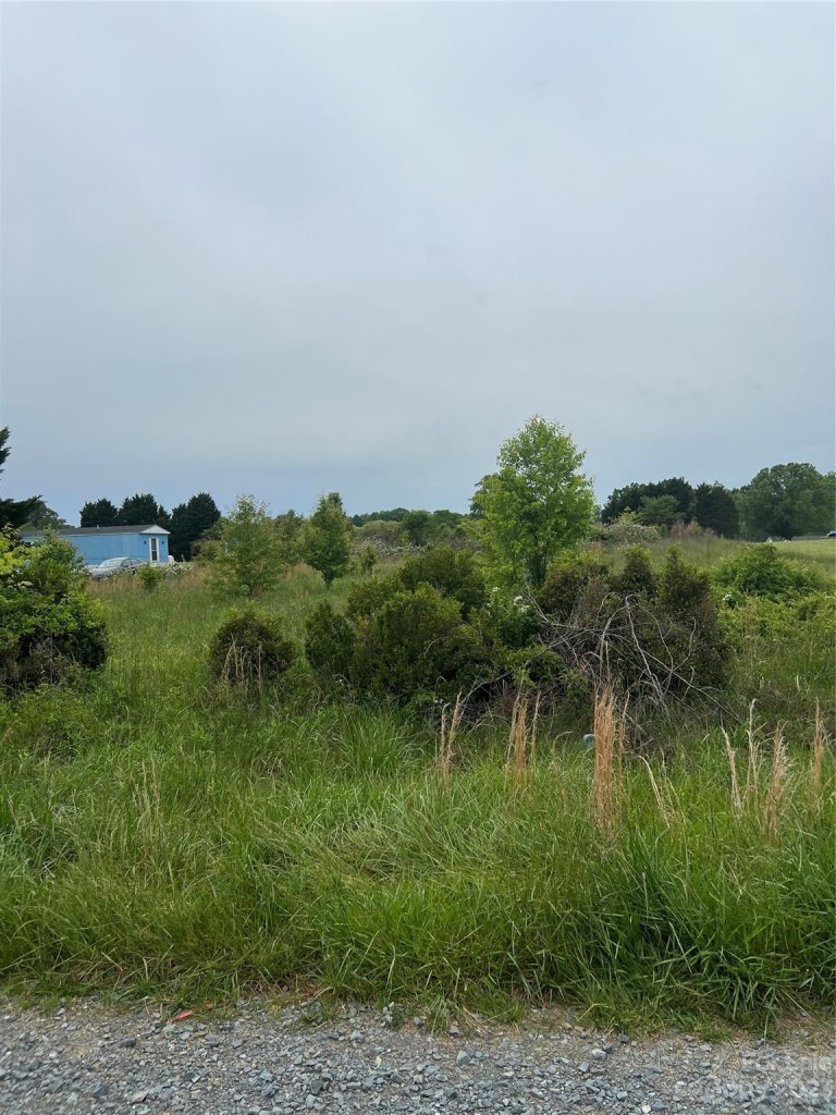 210 Grand Oaks Drive