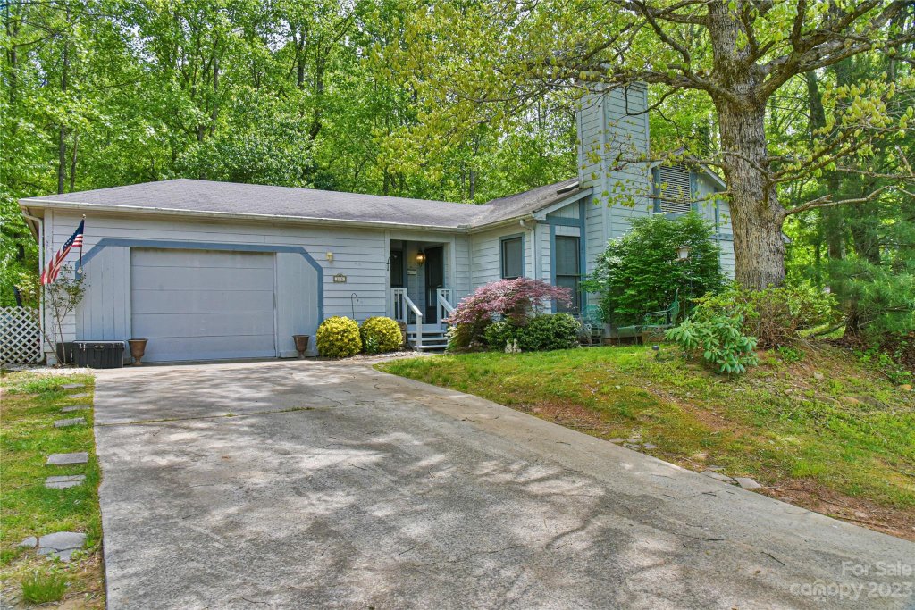 105 Averys Creek Lane