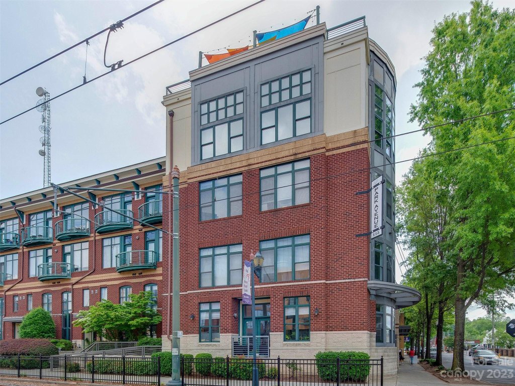 115 E Park Avenue 406