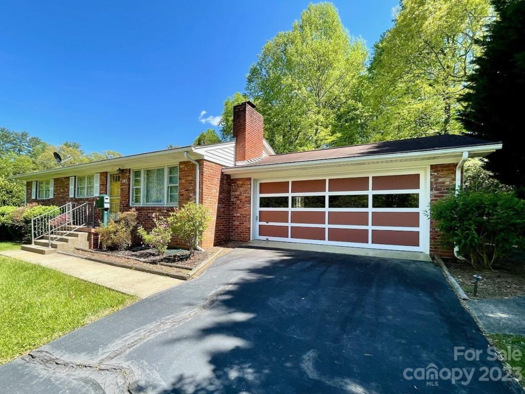 103 Pine Tree Drive