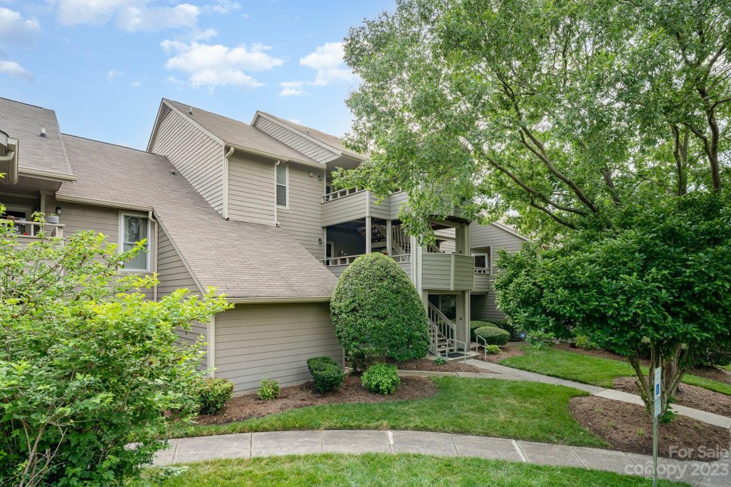 2505 Stockbridge Drive C