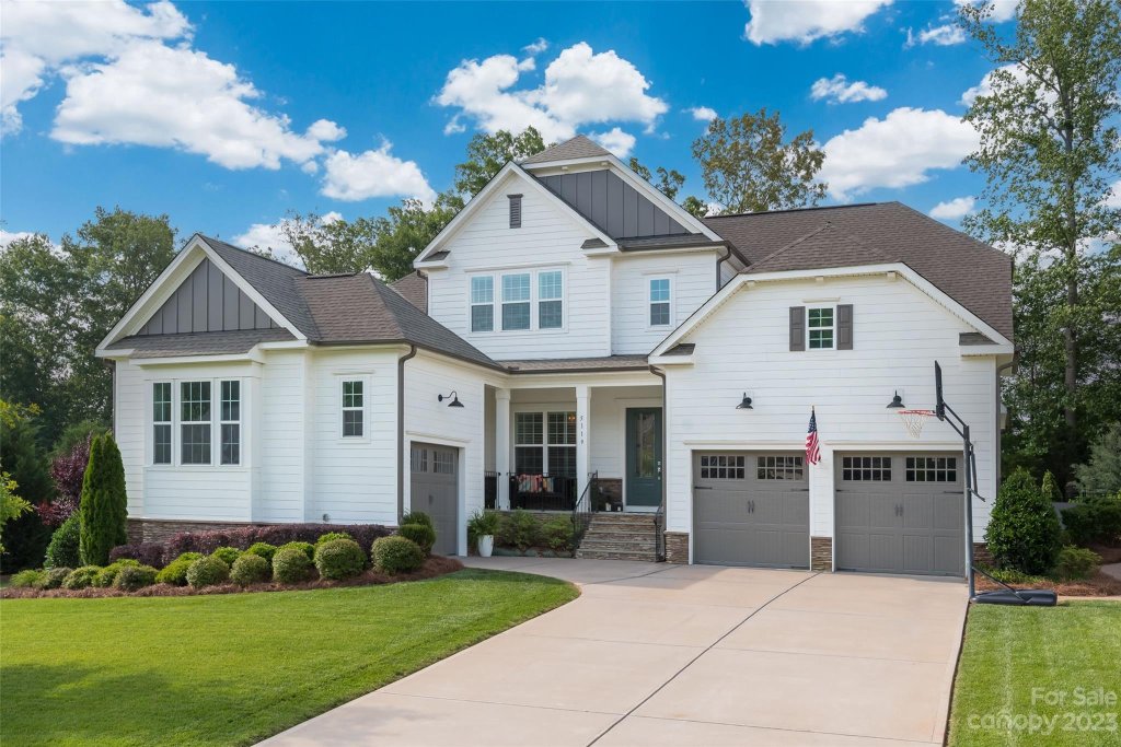 5119 Oak Grove Place