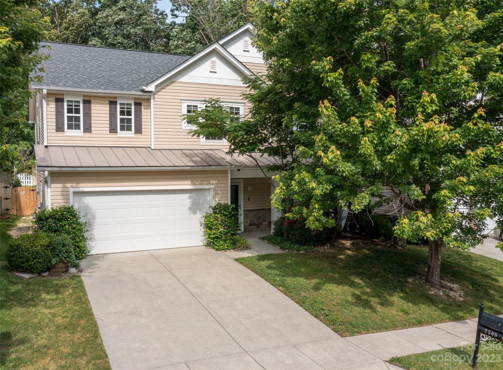 2509 Harwood Hills Lane
