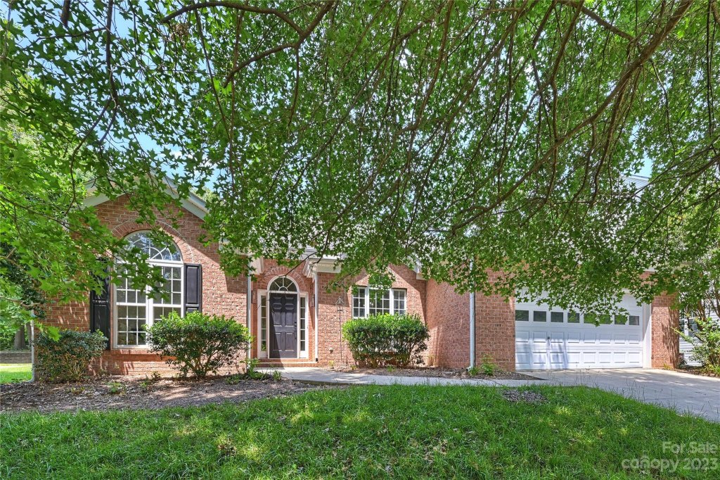 10287 Kendan Knoll Drive