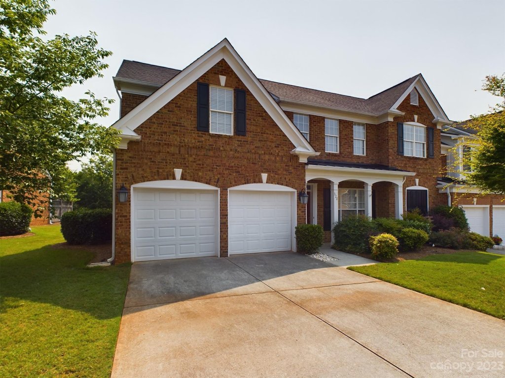 328 Falesco Lane