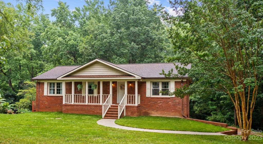 645 Bee Tree Road