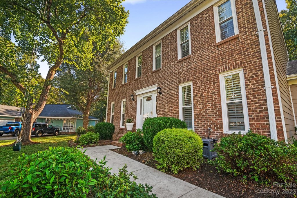 11842 Post Ridge Court