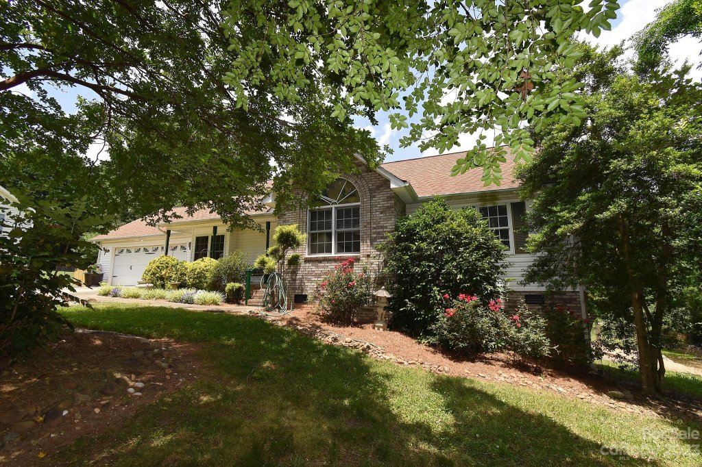 2454 Old Pond Drive