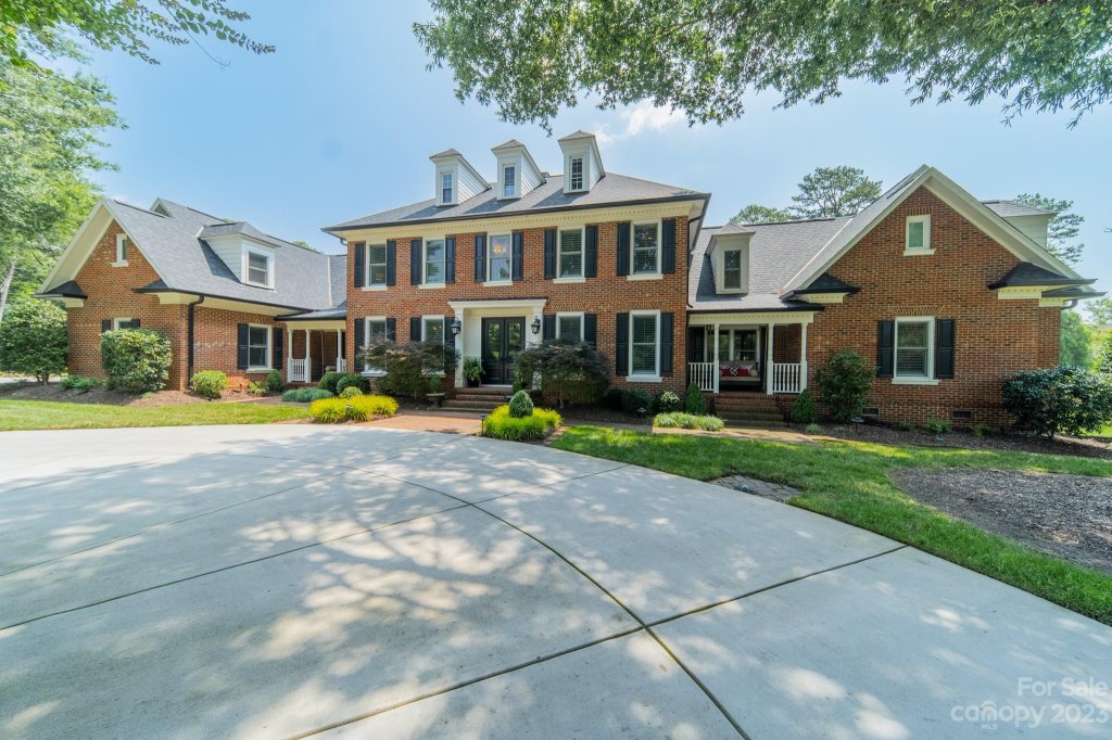 4501 Swing Lane