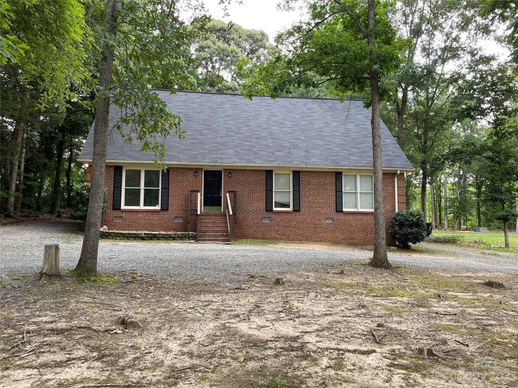 8910 Casa Lake Drive