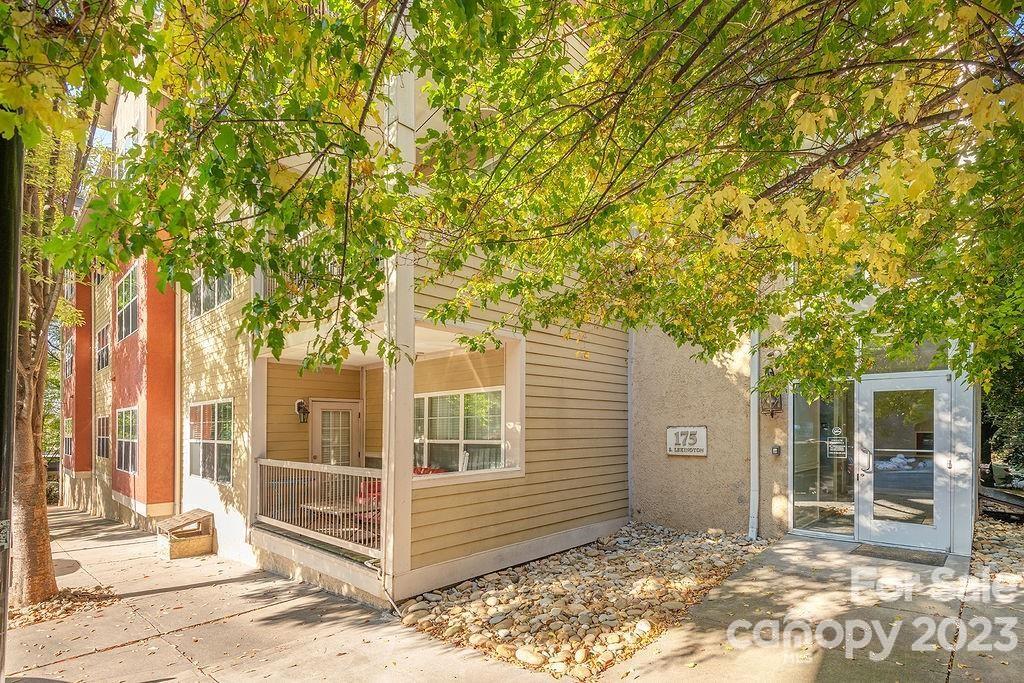 175 S Lexington Avenue 106