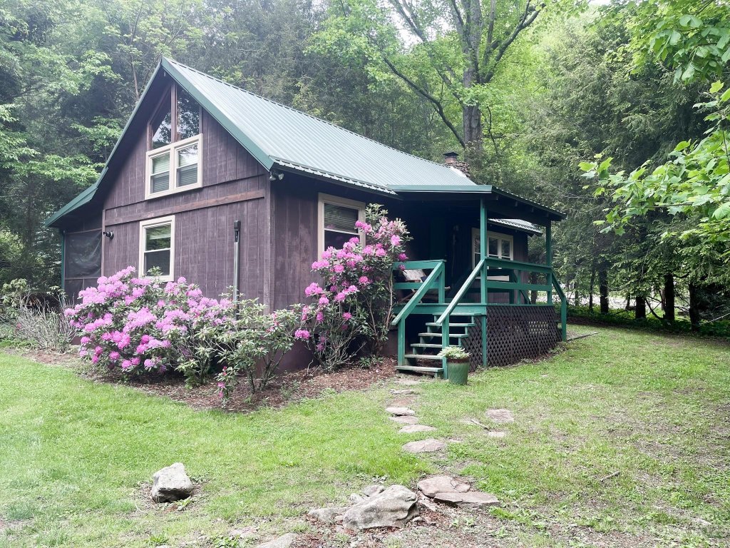 246 Mountain Farm Road