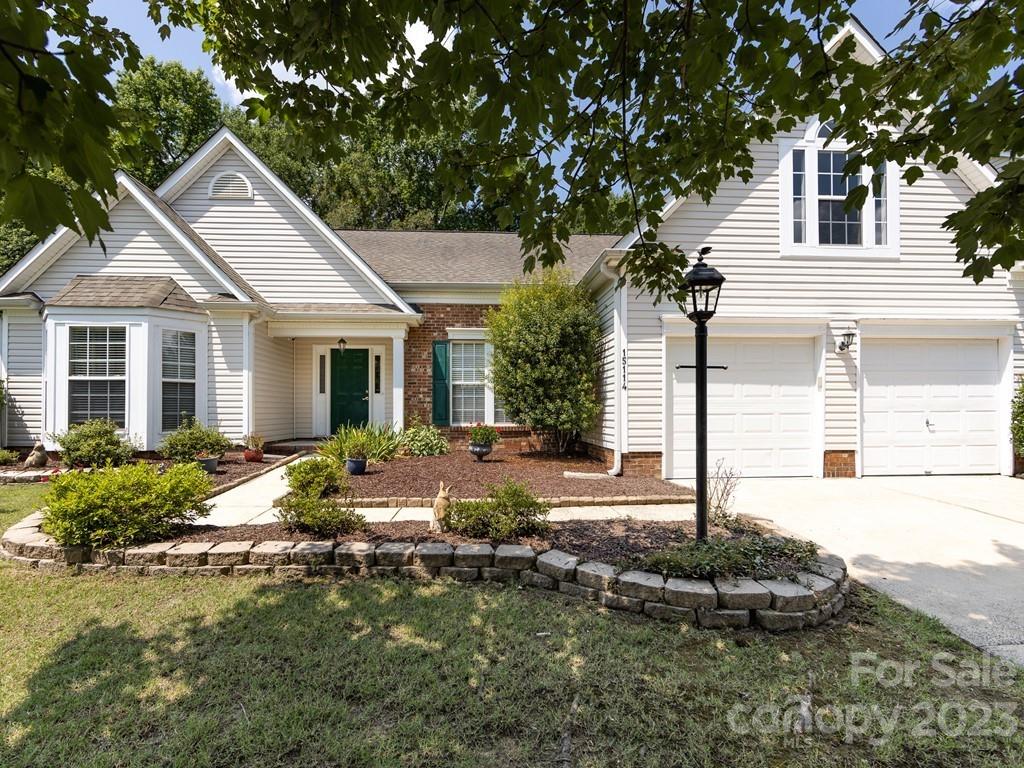 15114 Strathmoor Drive