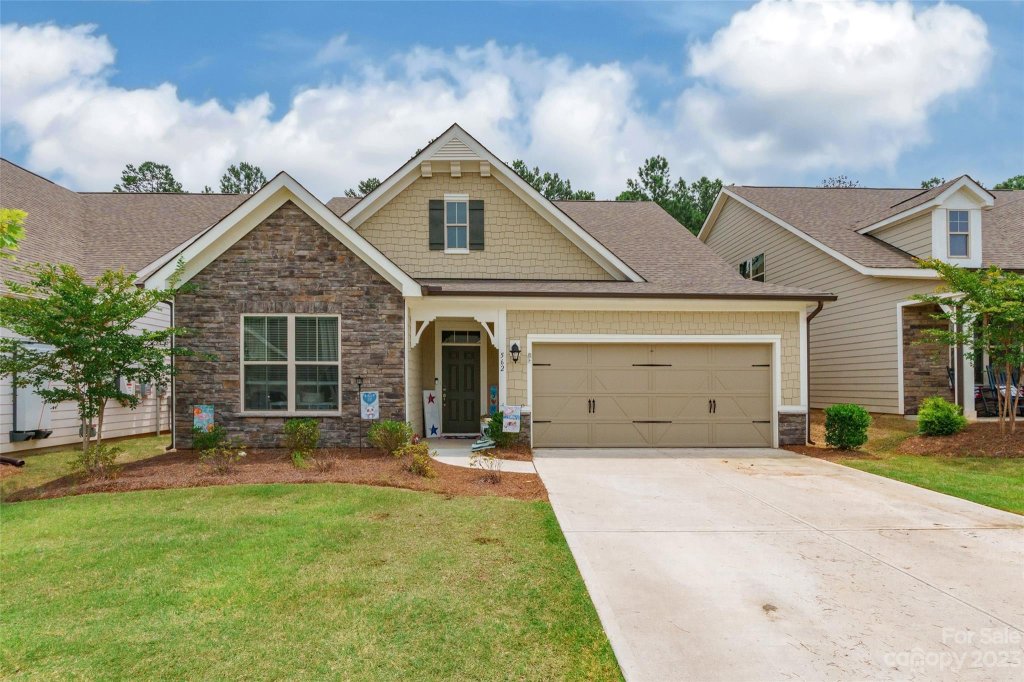 562 Rustlewood Way
