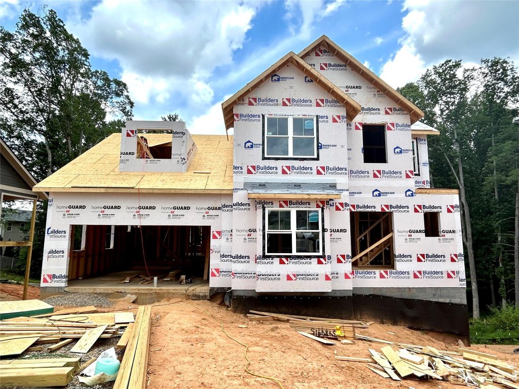 210 Weybridge Drive 18