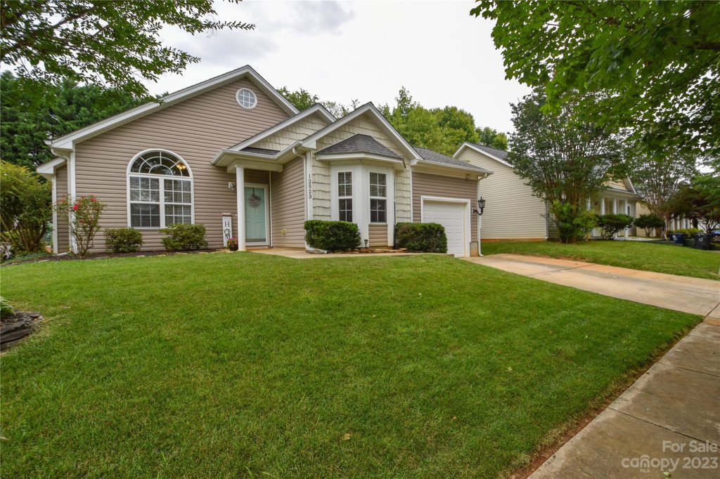 12523 Twelvetrees Lane