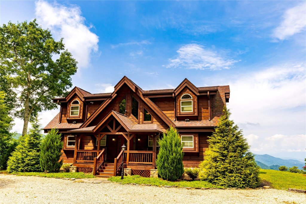 2775 Alarka Highlands Drive