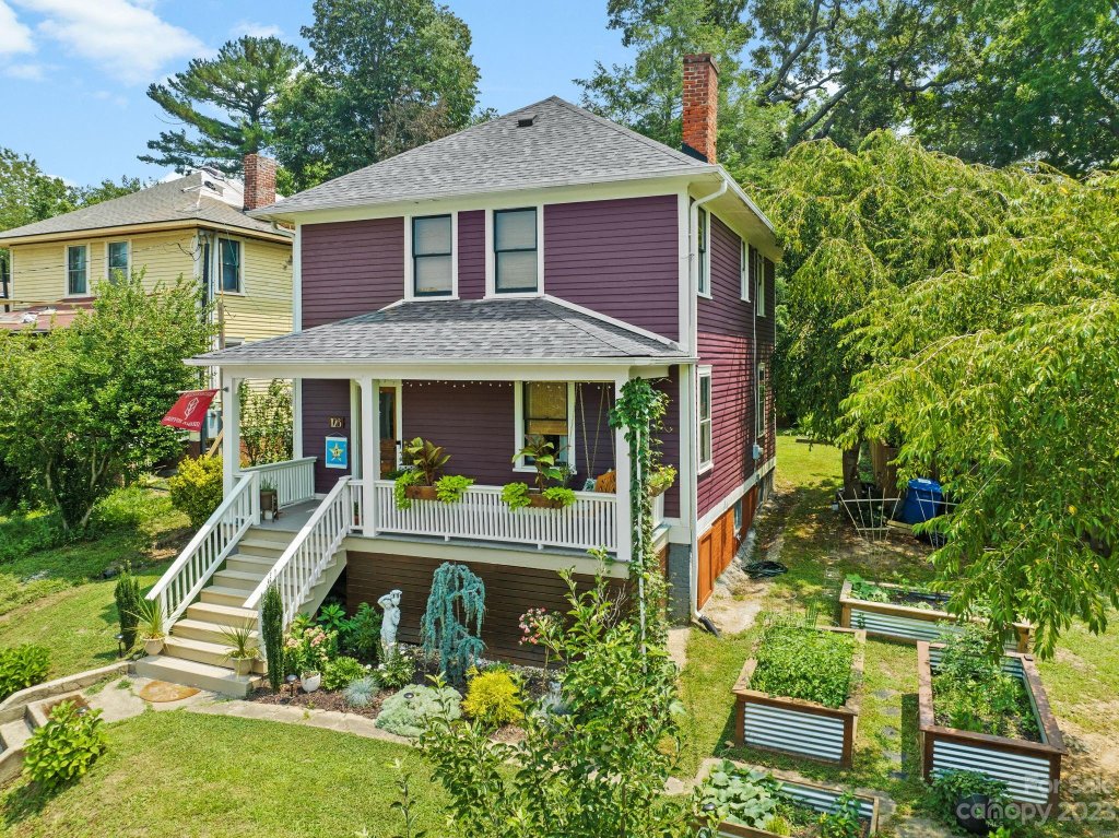 128 Mount Clare Avenue