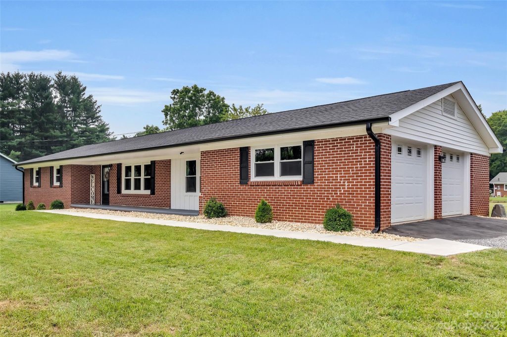 279 Garden Lane