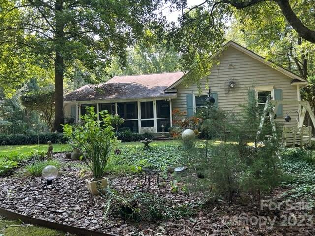 2714 Cedar Trail Lane