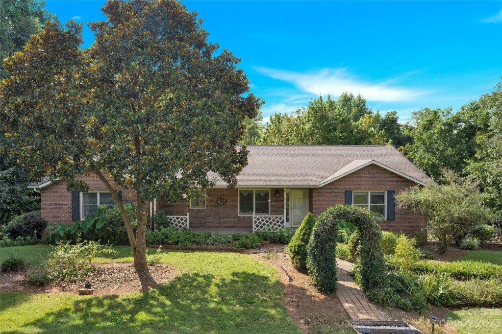 1432 Billings Drive