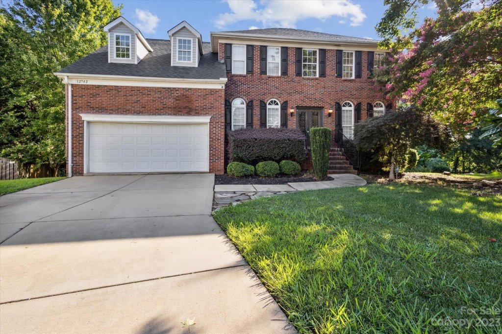 12742 Mcginnis Lane