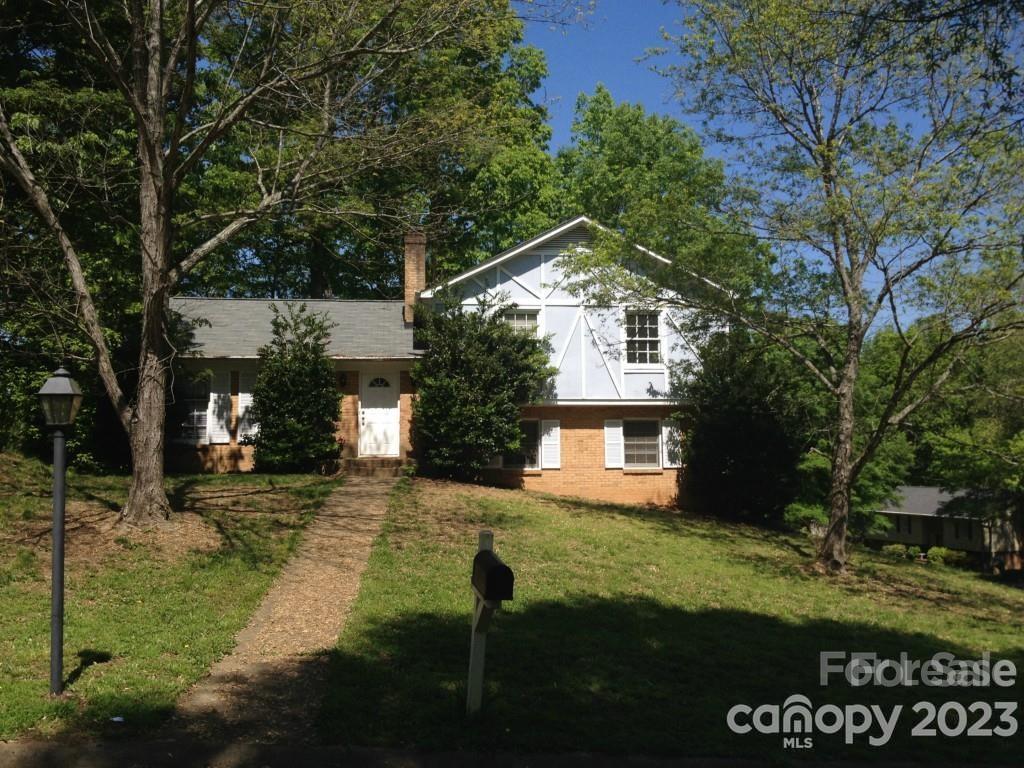 7229 Kilcullen Drive