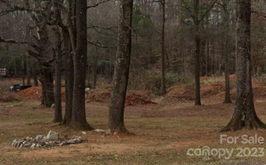 5524 Douglas Street 21