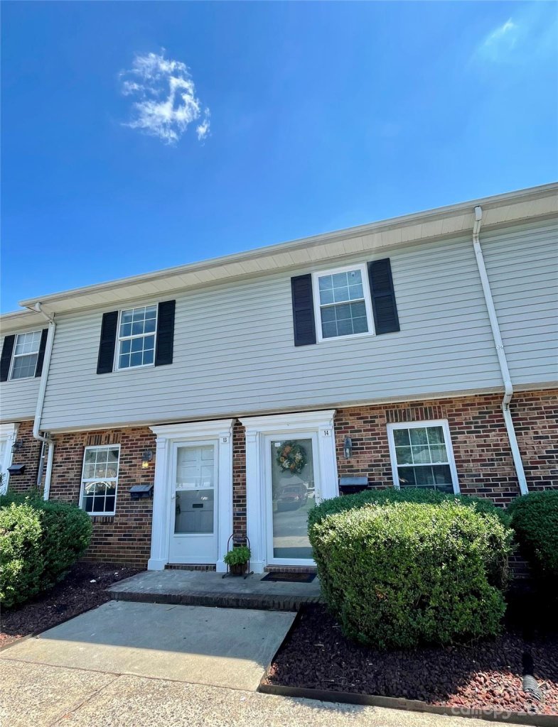 250 Nixon Road 14