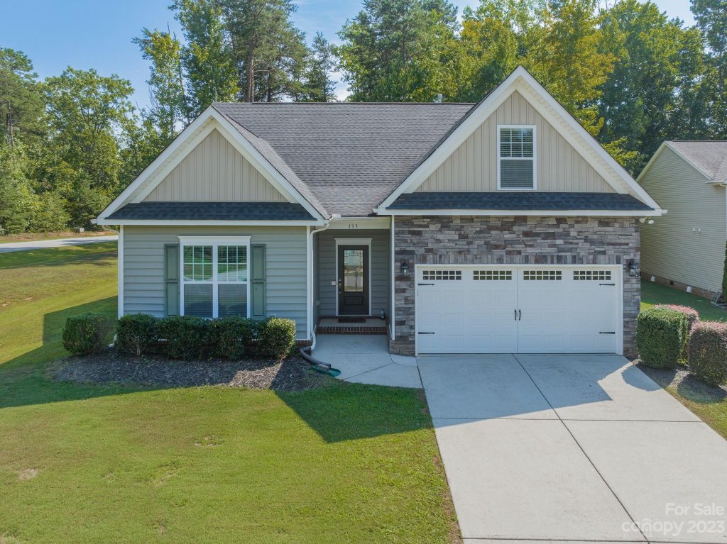 133 Early Frost Lane