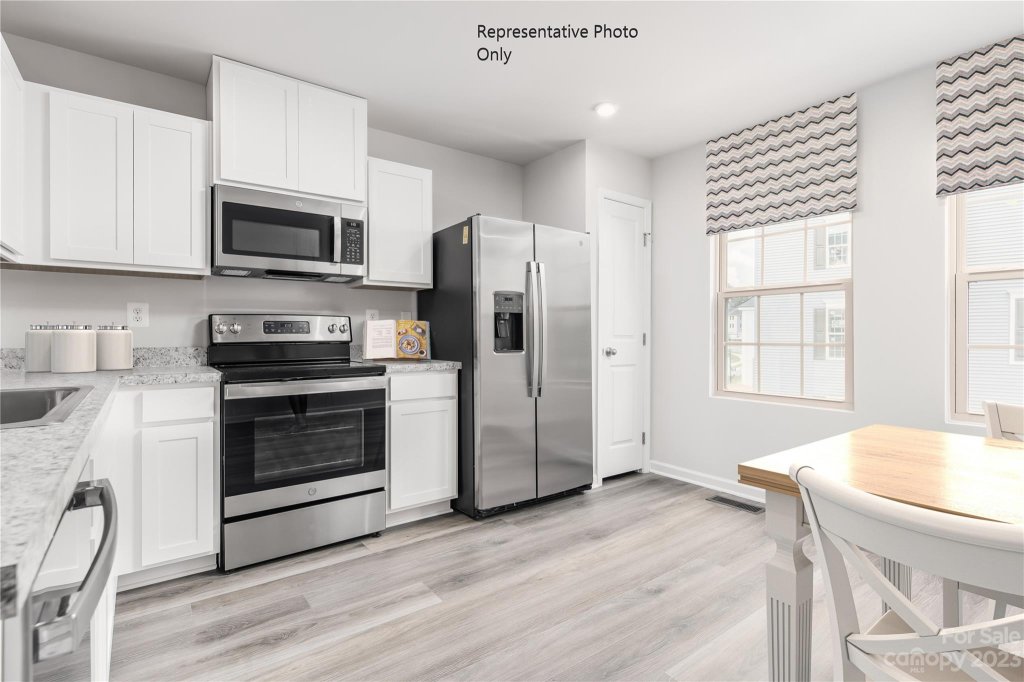 352 Twinflower Lane 1020B