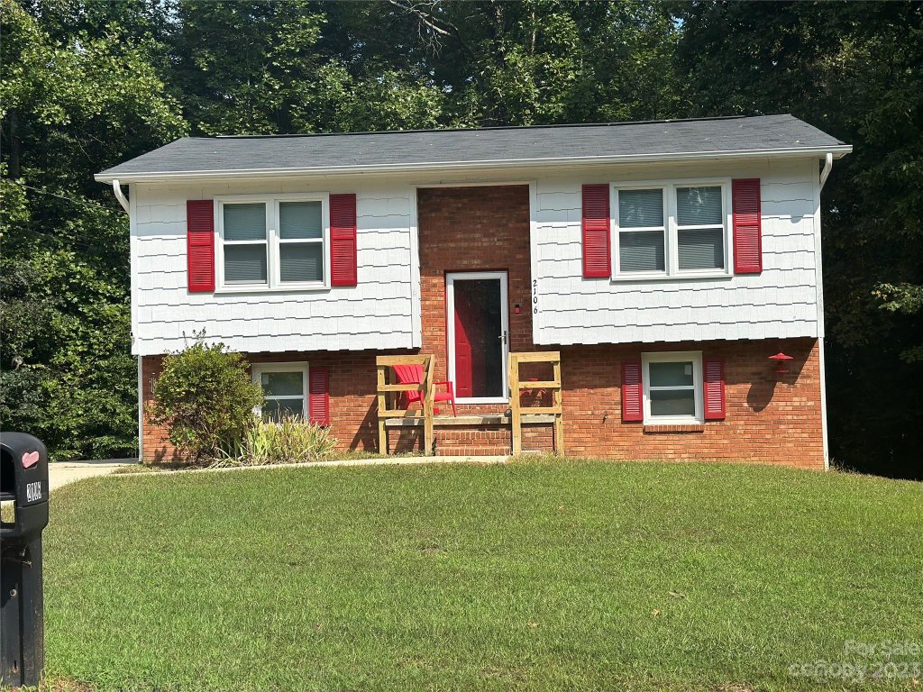 2106 Powderhorn Court