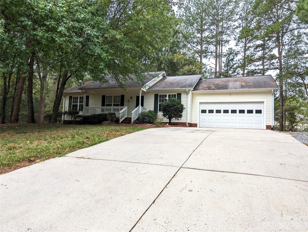 427 Mccoys Creek Circle